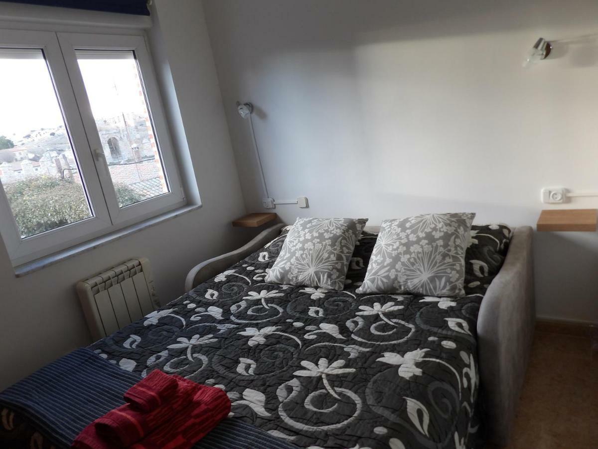 Vut Los Telares Muralla Ávila Exteriör bild